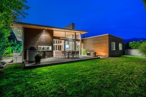 4404-parliament-crescent-forest-hills-nv-north-vancouver-40 at 4404 Parliament Crescent, Forest Hills NV, North Vancouver 4404-parliament-crescent-forest-hills-nv-north-vancouver-40 at 4404 Parliament Crescent, Forest Hills NV, North Vancouver