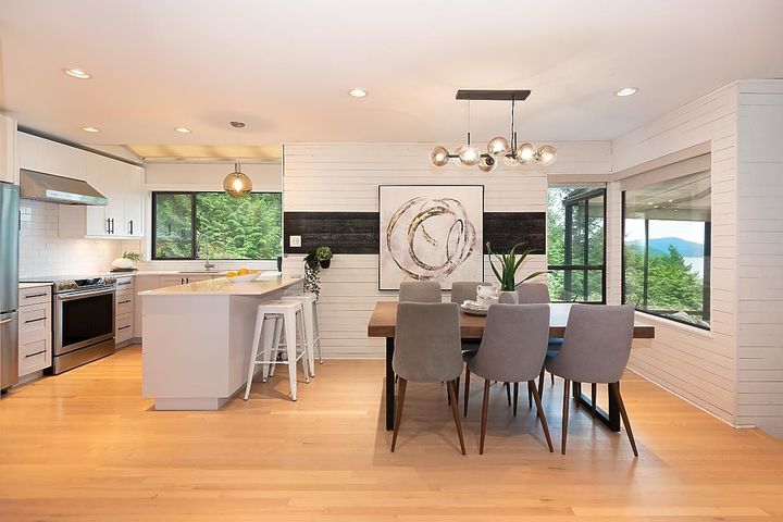 450-mountain-drive-lions-bay-west-vancouver-04 at 450 Mountain Drive, Lions Bay, West Vancouver