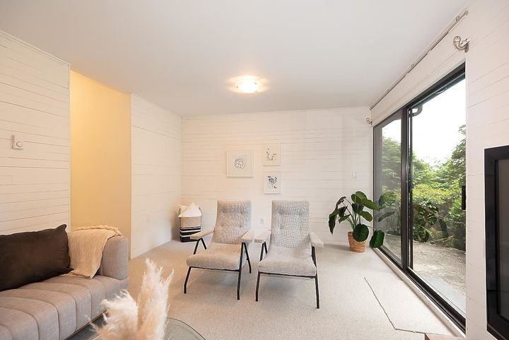 450-mountain-drive-lions-bay-west-vancouver-27 at 450 Mountain Drive, Lions Bay, West Vancouver