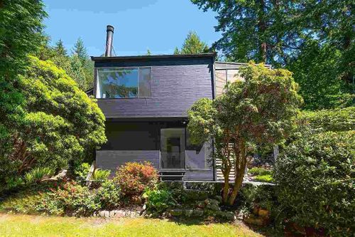 450-mountain-drive-lions-bay-west-vancouver-31 at 450 Mountain Drive, Lions Bay, West Vancouver 450-mountain-drive-lions-bay-west-vancouver-31 at 450 Mountain Drive, Lions Bay, West Vancouver