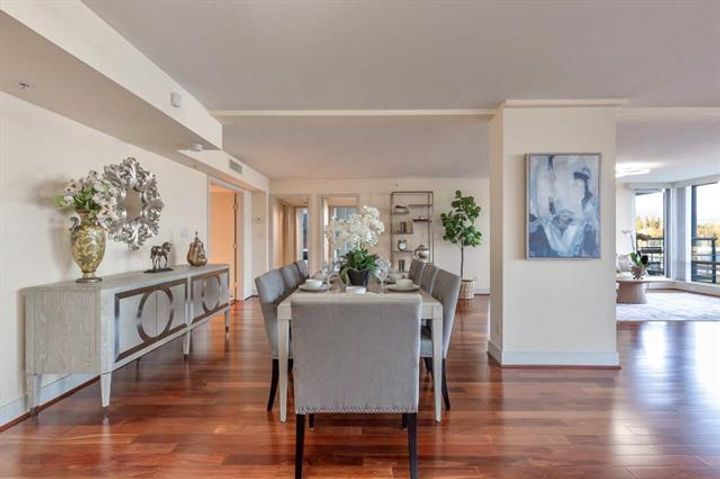 262551676-6 at 401-402 - 499 Broughton Street, Downtown VW, Vancouver West