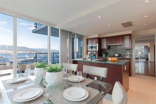 262551676-10 at 401-402 - 499 Broughton Street, Downtown VW, Vancouver West