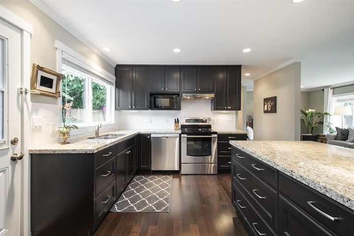 262580101-15 at 1240 Pinewood Crescent, Norgate, North Vancouver