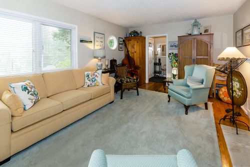 3935 at 6495 Wellington Avenue, Horseshoe Bay WV, West Vancouver 3935 at 6495 Wellington Avenue, Horseshoe Bay WV, West Vancouver