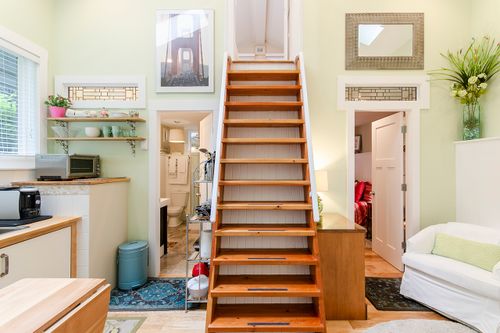 3977 at 6495 Wellington Avenue, Horseshoe Bay WV, West Vancouver 3977 at 6495 Wellington Avenue, Horseshoe Bay WV, West Vancouver