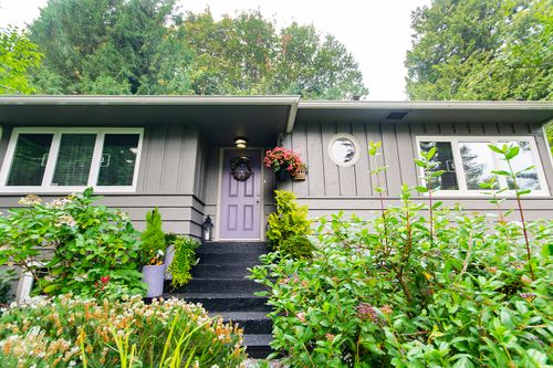 4016 at 6495 Wellington Avenue, Horseshoe Bay WV, West Vancouver 4016 at 6495 Wellington Avenue, Horseshoe Bay WV, West Vancouver