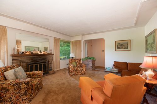 005 at 930 Burley Drive, Sentinel Hill, West Vancouver 005 at 930 Burley Drive, Sentinel Hill, West Vancouver