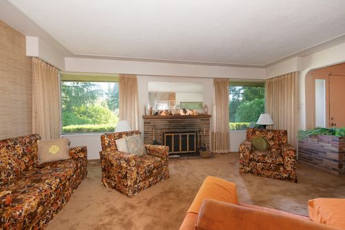 006 at 930 Burley Drive, Sentinel Hill, West Vancouver 006 at 930 Burley Drive, Sentinel Hill, West Vancouver