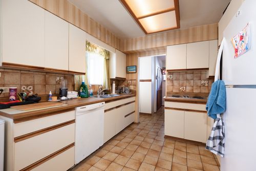 008 at 930 Burley Drive, Sentinel Hill, West Vancouver 008 at 930 Burley Drive, Sentinel Hill, West Vancouver