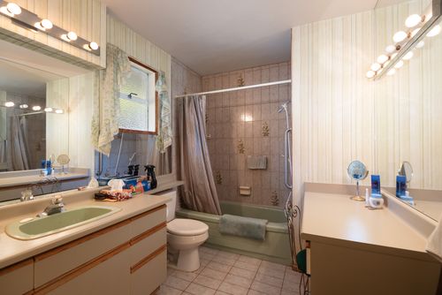 014 at 930 Burley Drive, Sentinel Hill, West Vancouver 014 at 930 Burley Drive, Sentinel Hill, West Vancouver