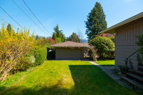 027 at 930 Burley Drive, Sentinel Hill, West Vancouver 027 at 930 Burley Drive, Sentinel Hill, West Vancouver