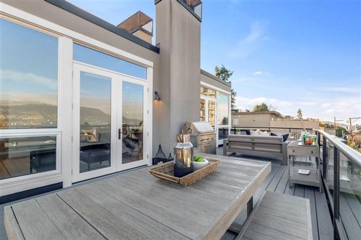 2445-w-1st-patio2 at 2445 W 1st Avenue, Kitsilano, Vancouver West