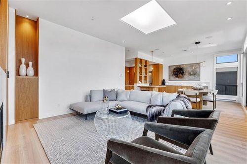 2445-w-1st-living-rm2 at 2445 W 1st Avenue, Kitsilano, Vancouver West 2445-w-1st-living-rm2 at 2445 W 1st Avenue, Kitsilano, Vancouver West