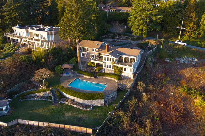 066 at 3420 Mathers Avenue, Westmount WV, West Vancouver