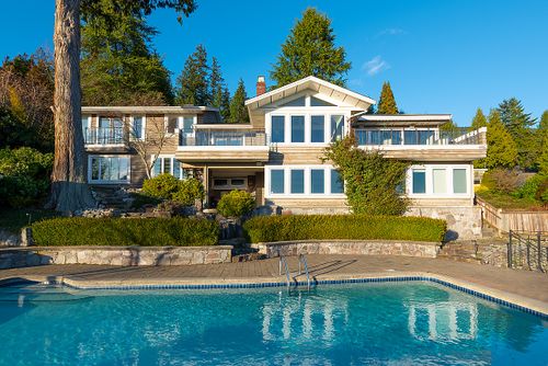 002 at 3420 Mathers Avenue, Westmount WV, West Vancouver