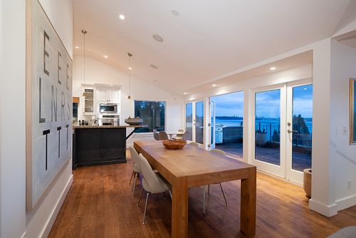 019 at 3420 Mathers Avenue, Westmount WV, West Vancouver