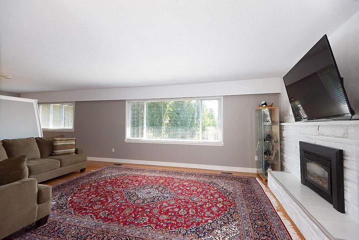 2009-boulevard-crescent-boulevard-north-vancouver-10 at 2009 Boulevard Crescent, Boulevard, North Vancouver