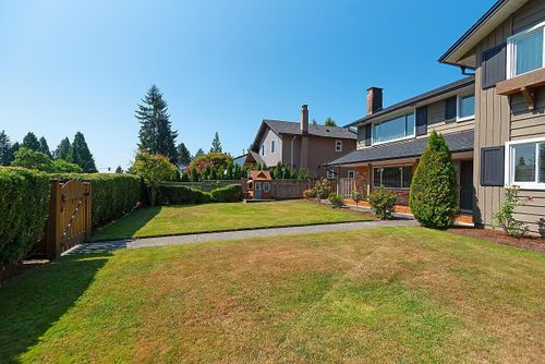 2009-boulevard-crescent-boulevard-north-vancouver-05 at 2009 Boulevard Crescent, Boulevard, North Vancouver 2009-boulevard-crescent-boulevard-north-vancouver-05 at 2009 Boulevard Crescent, Boulevard, North Vancouver