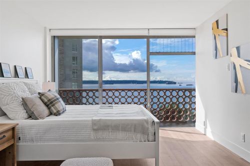 262648468-13 at 504 - 2135 Argyle Avenue, Dundarave, West Vancouver