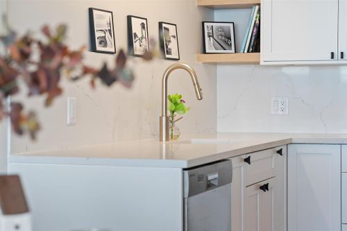 262648468-7 at 504 - 2135 Argyle Avenue, Dundarave, West Vancouver