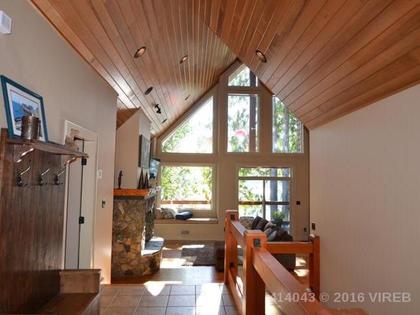 9394-Creekside-Dr---4.jpeg