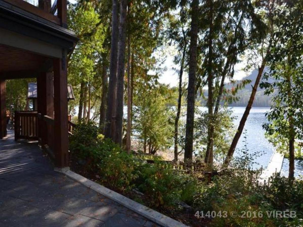 9394-Creekside-Dr---31.jpeg at 9394 Creekside Drive 9394-Creekside-Dr---31.jpeg at 9394 Creekside Drive