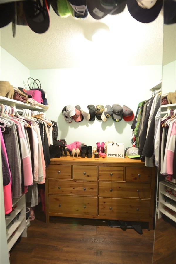 10.jpg at 411 - 220  Drive, North Shore Pt Moody, Port Moody 10.jpg at 411 - 220  Drive, North Shore Pt Moody, Port Moody