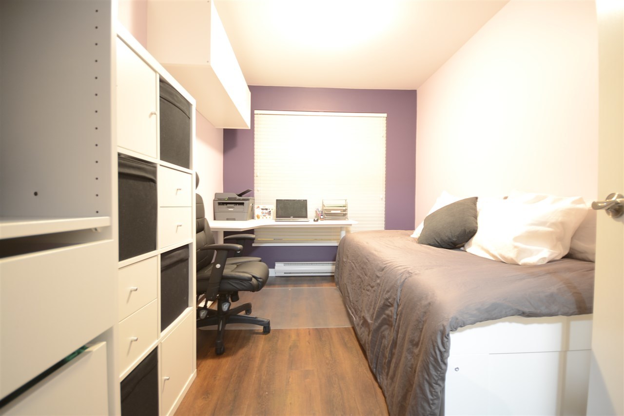 11.jpg at 411 - 220  Drive, North Shore Pt Moody, Port Moody 11.jpg at 411 - 220  Drive, North Shore Pt Moody, Port Moody