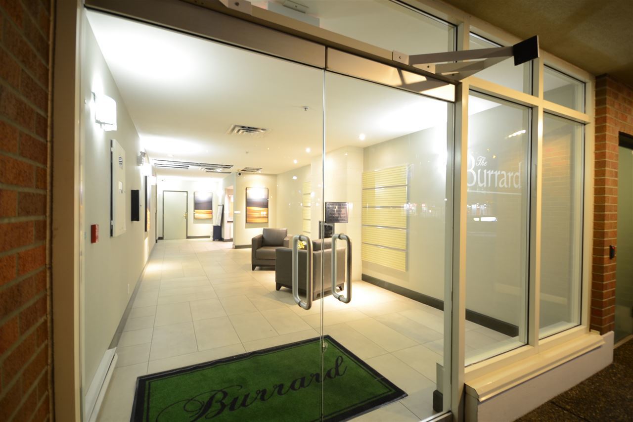 15.jpg at 411 - 220  Drive, North Shore Pt Moody, Port Moody 15.jpg at 411 - 220  Drive, North Shore Pt Moody, Port Moody