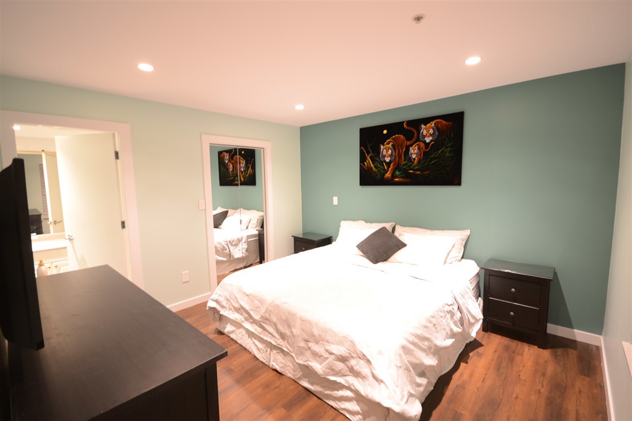 8.jpg at 411 - 220  Drive, North Shore Pt Moody, Port Moody 8.jpg at 411 - 220  Drive, North Shore Pt Moody, Port Moody
