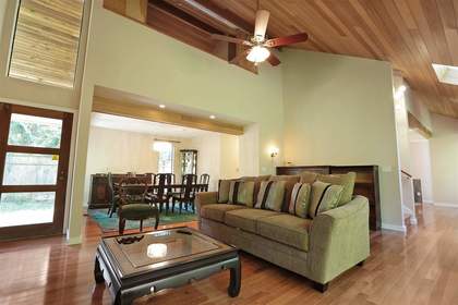 901-forest-hills-drive-edgemont-north-vancouver-02