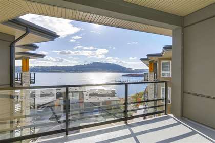 3825-cates-landing-way-dollarton-north-vancouver-01