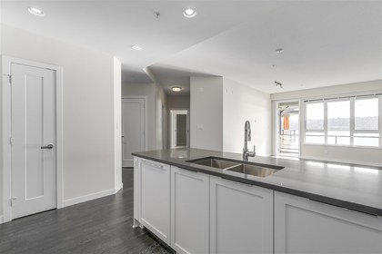 3825-cates-landing-way-dollarton-north-vancouver-05