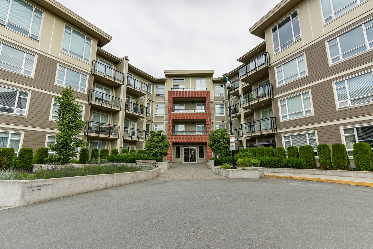 C226 - 20211 66 Avenue, Willoughby Heights, Langley