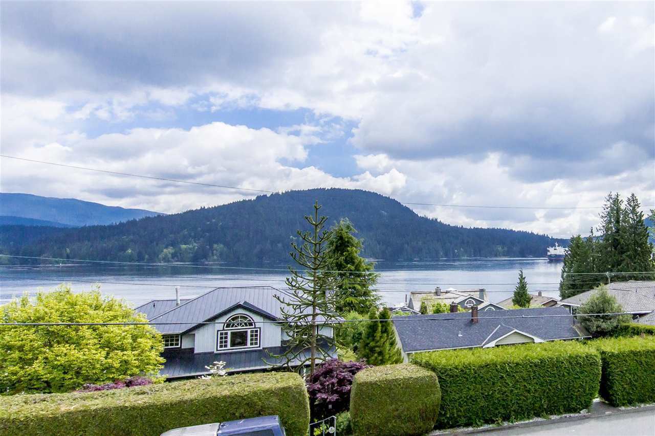 351-beachview-drive-dollarton-north-vancouver-12 at 351 Beachview Drive, Dollarton, North Vancouver 351-beachview-drive-dollarton-north-vancouver-12 at 351 Beachview Drive, Dollarton, North Vancouver