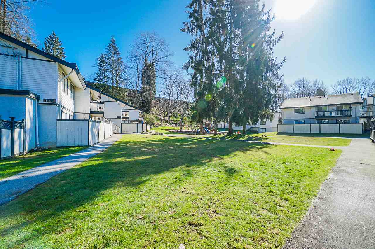 884-premier-street-lynnmour-north-vancouver-17 at 33 - 884 Premier Street, Lynnmour, North Vancouver 884-premier-street-lynnmour-north-vancouver-17 at 33 - 884 Premier Street, Lynnmour, North Vancouver