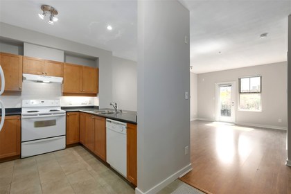 38-seventh-avenue-glenbrooke-north-new-westminster-02