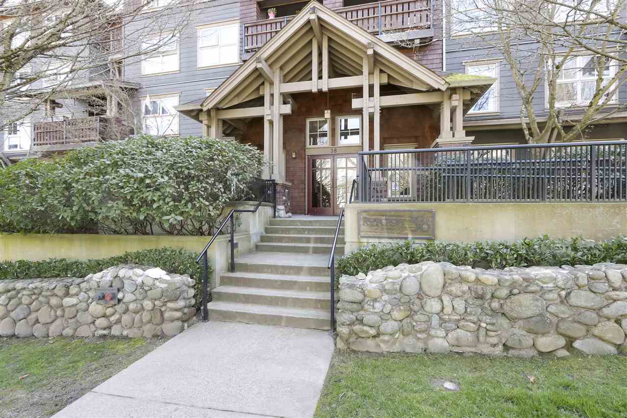 106 - 38 Seventh Avenue, GlenBrooke North, New Westminster