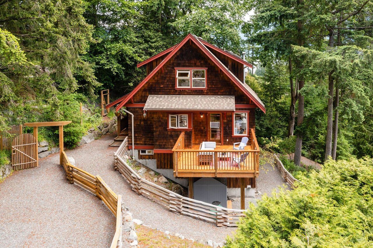 967-captain-cates-walk-bowen-island-bowen-island-25 at 967 Captain Cates Walk, Bowen Island 967-captain-cates-walk-bowen-island-bowen-island-25 at 967 Captain Cates Walk, Bowen Island