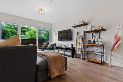 1033-st-georges-avenue-central-lonsdale-north-vancouver-05