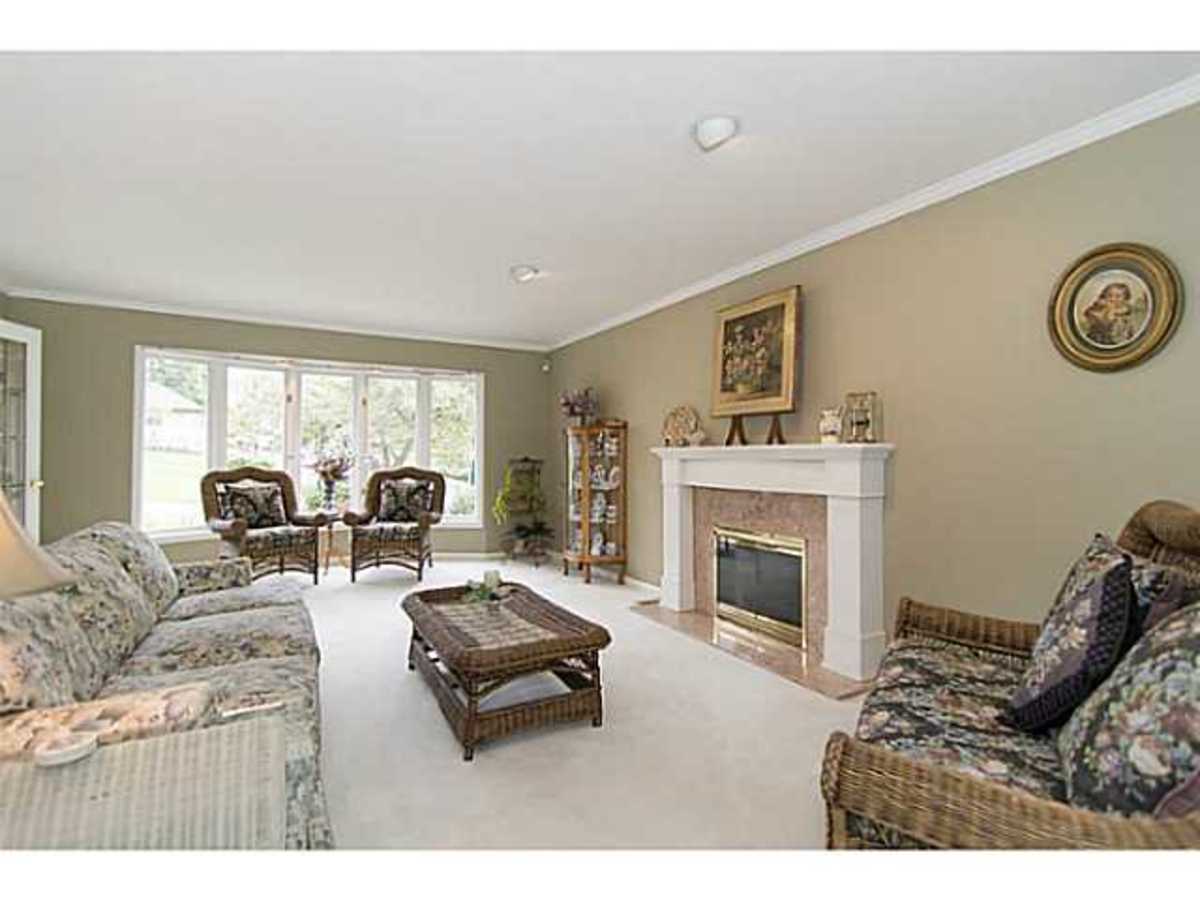 3.jpeg at 2486 Bendale Rd, Blueridge, North Vancouver 3.jpeg at 2486 Bendale Rd, Blueridge, North Vancouver
