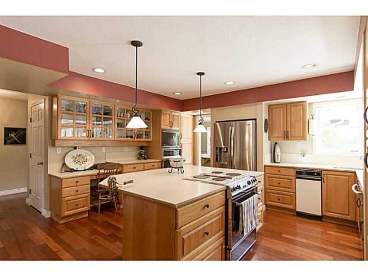 6.jpeg at 2486 Bendale Rd, Blueridge, North Vancouver 6.jpeg at 2486 Bendale Rd, Blueridge, North Vancouver