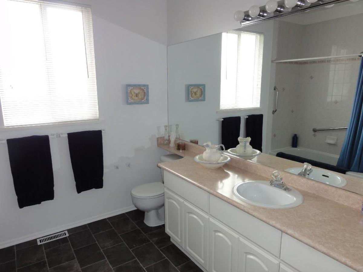 15 at 17077 104TH AVE 15 at 17077 104TH AVE