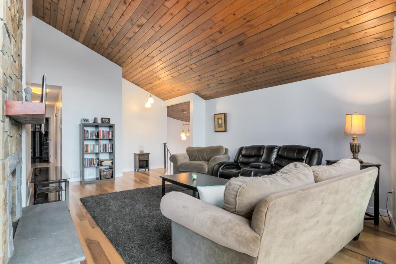 07 at 4140  Drive, Dollarton, North Vancouver 07 at 4140  Drive, Dollarton, North Vancouver