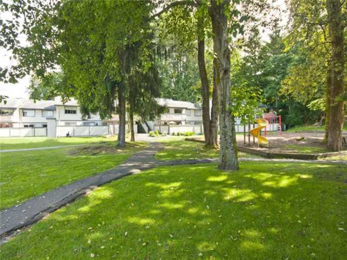 5 at #33 - 884 Premier Street, Lynnmour, North Vancouver 5 at #33 - 884 Premier Street, Lynnmour, North Vancouver