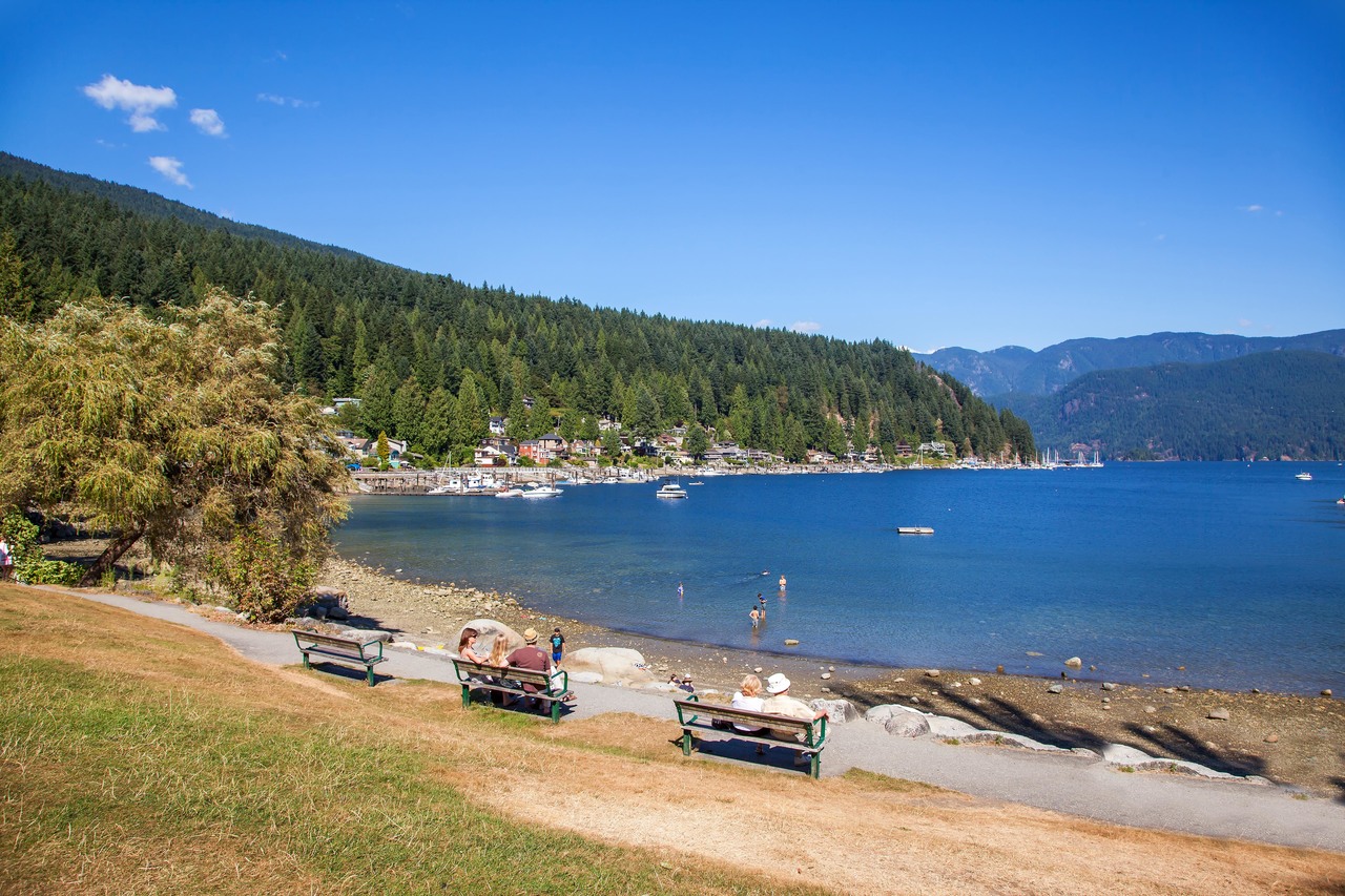 #105 - 4323 Gallant Avenue, Deep Cove, North Vancouver 