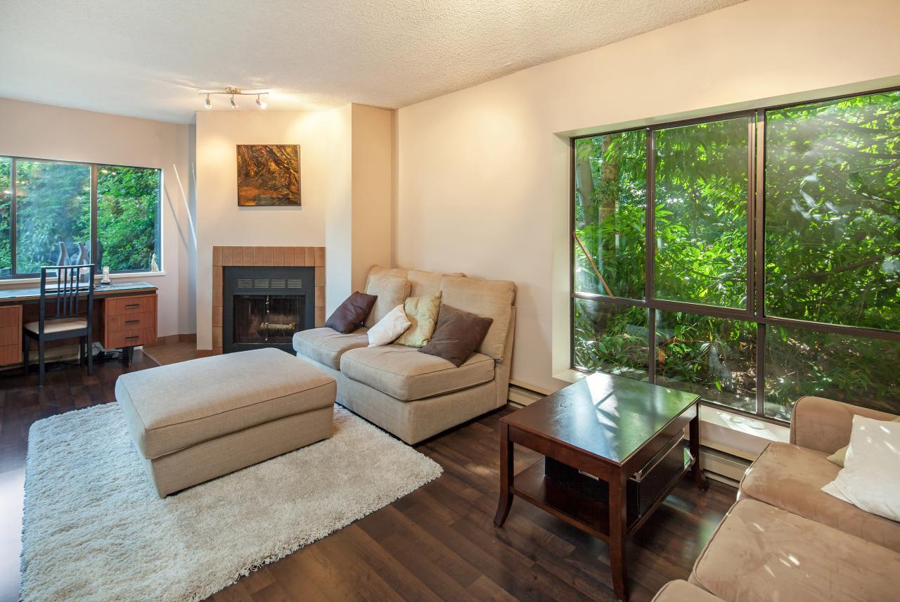 suttn_gallant_4323-105 (8 of 19) at #105 - 4323 Gallant Ave, Deep Cove, North Vancouver suttn_gallant_4323-105 (8 of 19) at #105 - 4323 Gallant Ave, Deep Cove, North Vancouver