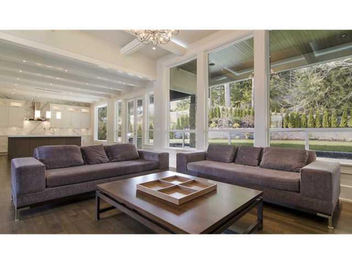 6 at 932 Handsworth Rd, Canyon Heights, North Vancouver 6 at 932 Handsworth Rd, Canyon Heights, North Vancouver