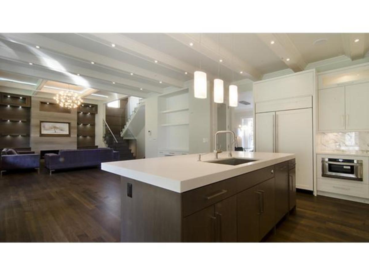 7 at 932 Handsworth Rd, Canyon Heights, North Vancouver 7 at 932 Handsworth Rd, Canyon Heights, North Vancouver