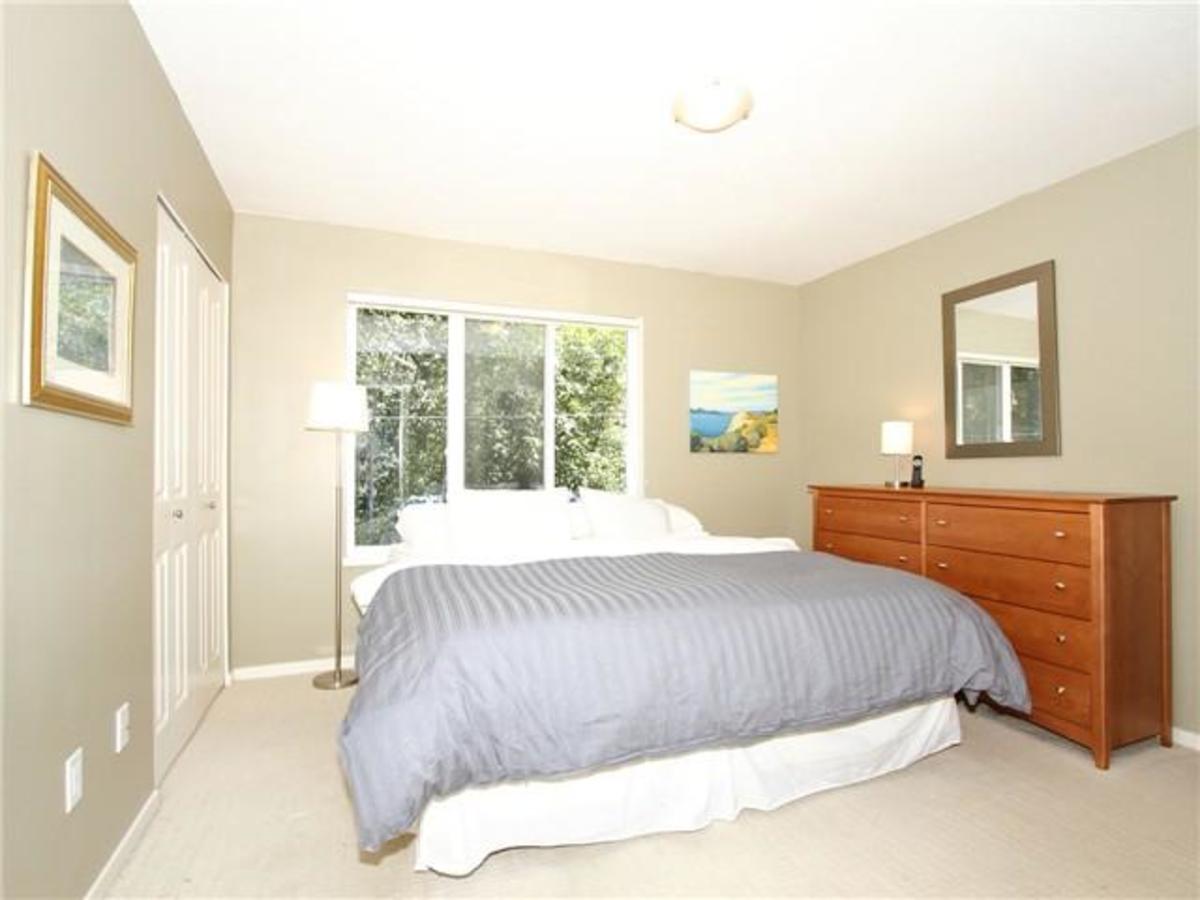 10 at 50 - 550 Browning Pl, Seymour, North Vancouver 10 at 50 - 550 Browning Pl, Seymour, North Vancouver